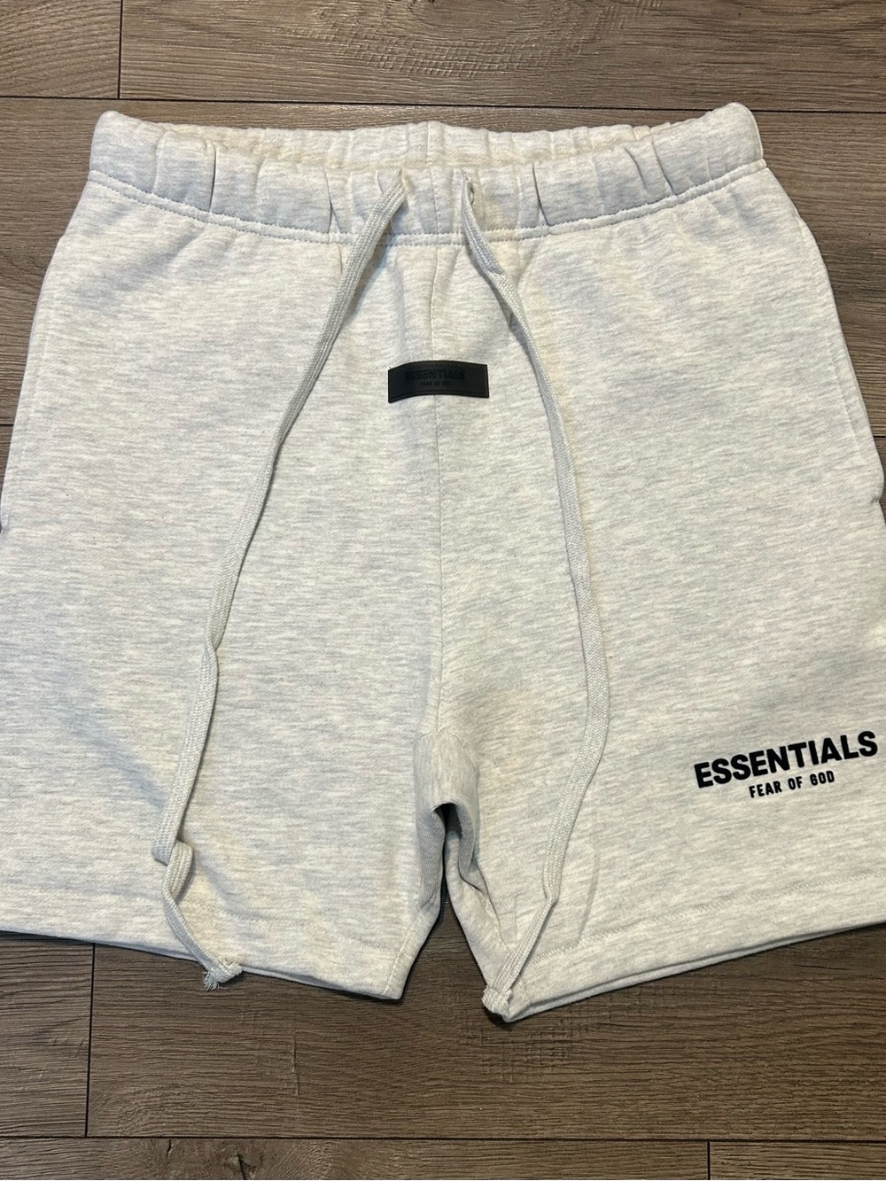 Fear of God Essentials Oatmeal Sweat Shorts Men’s XS